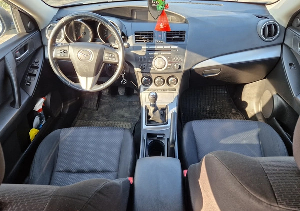 Mazda 3 cena 15900 przebieg: 254000, rok produkcji 2009 z Łęczyca małe 67